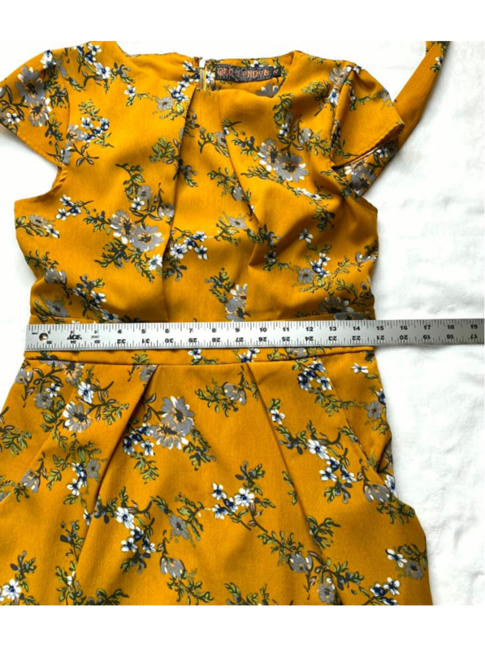 QED London Floral Dress Women UK 10/ US Sm Mustard Fit Flare Pockets Cottagecore - Picture 7 of 8